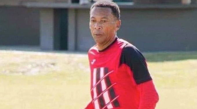 Former national midfielder Larry Joseph passes away.