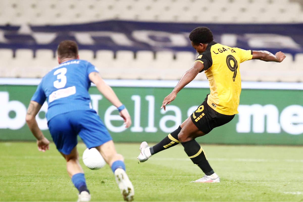 Garcia scores winner for AEK Athens.