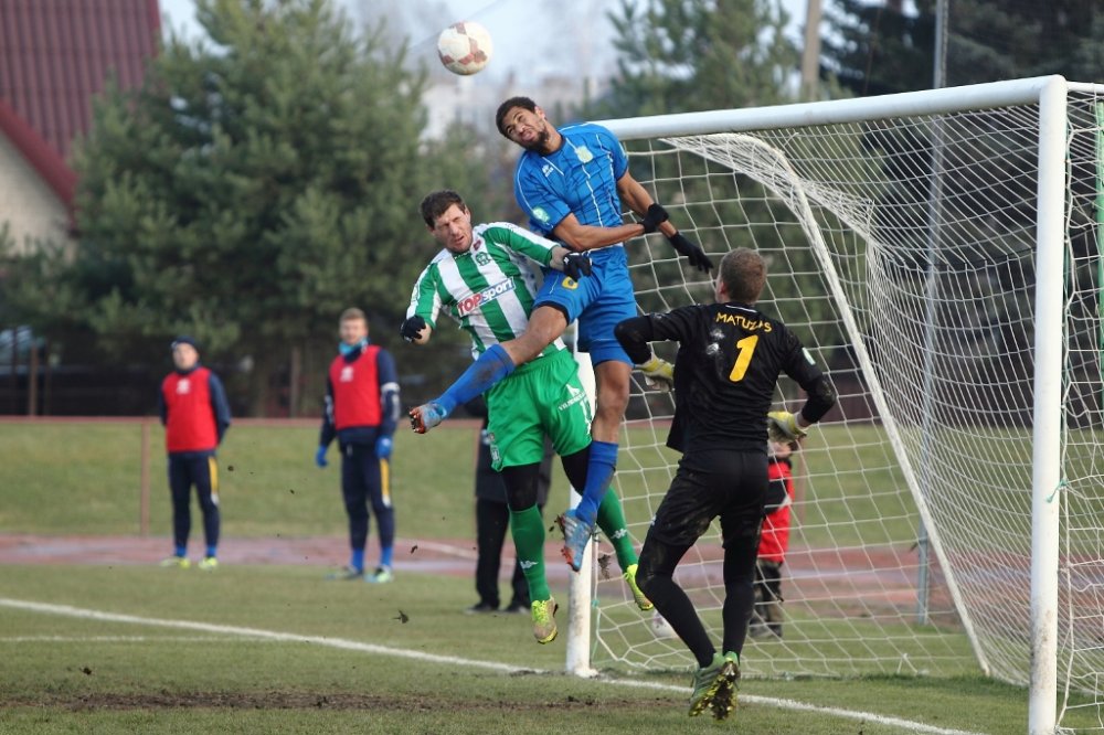 Radanfah Abu Bakr vs Zalgiris on November 2, 2014.