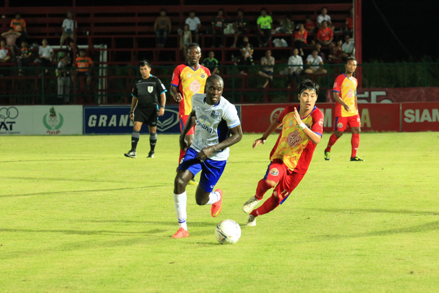 Kendall Jagdeosingh vs TTM Lopburi