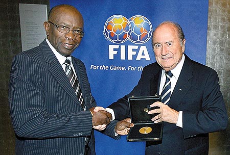 Ex-FIFA official Jack Warner promises to spill secrets on FIFA, Sepp Blatter.